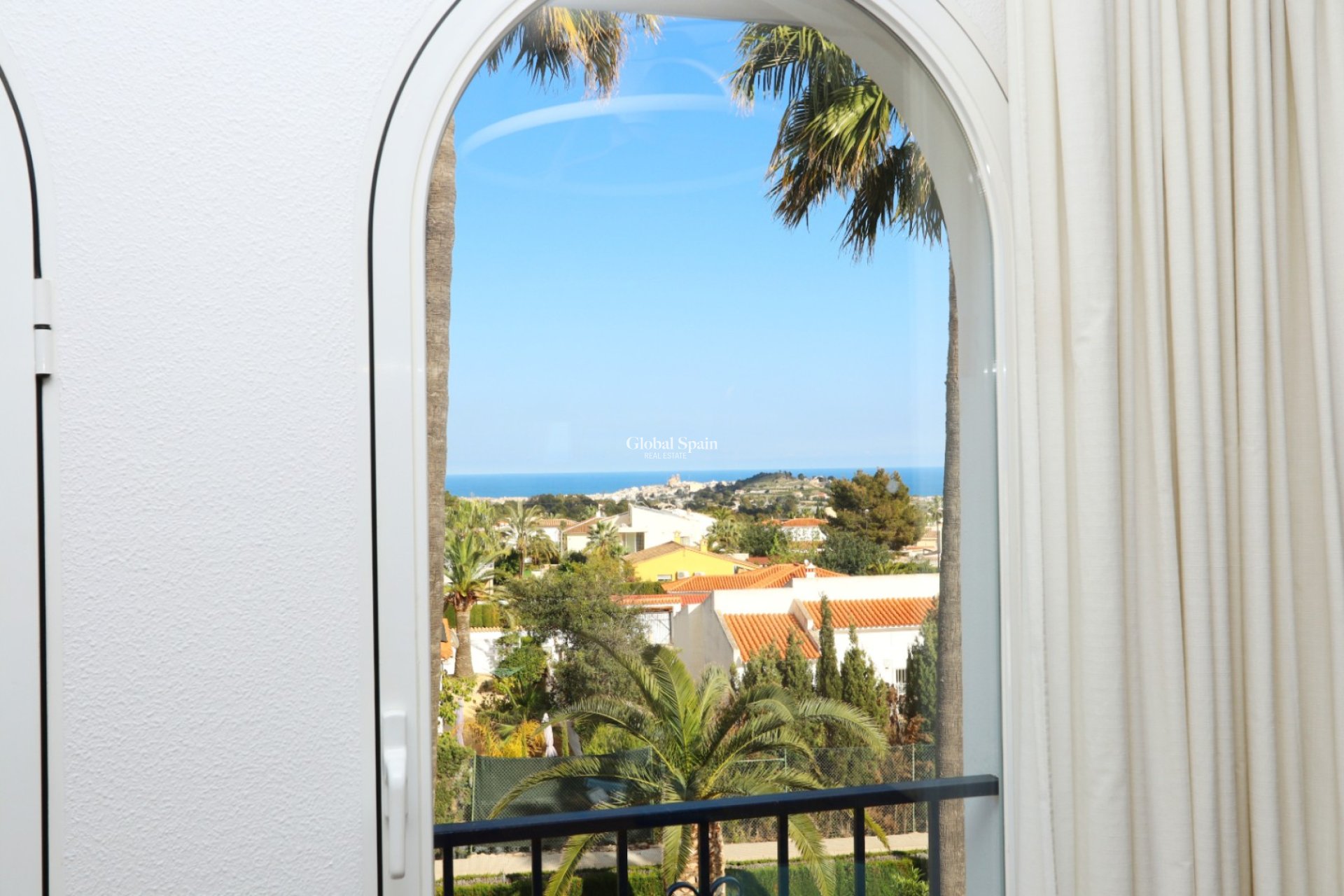 Revente - VILLA -
LA NUCÍA - Costa Blanca