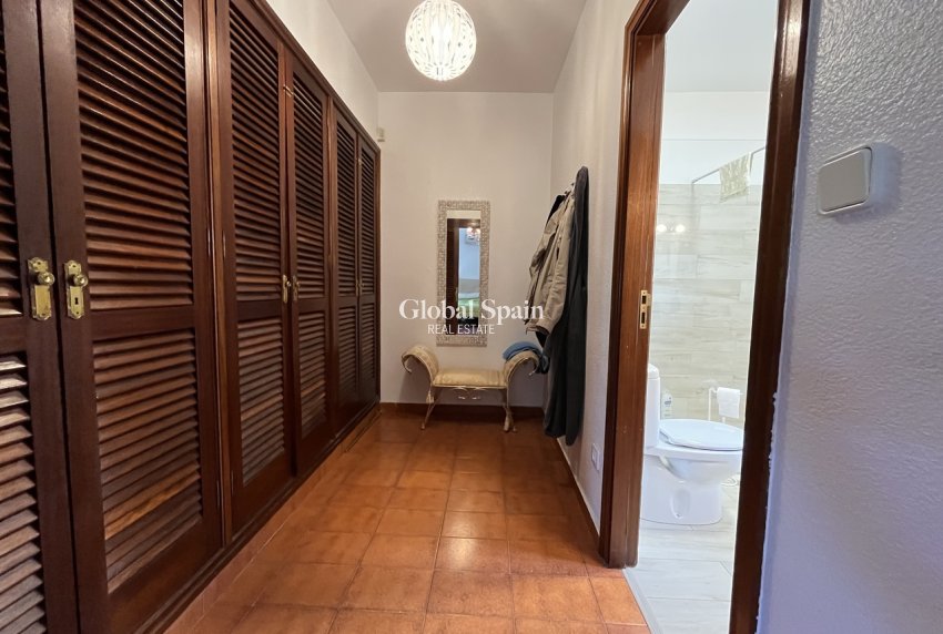 Revente - VILLA -
LA NUCÍA - Costa Blanca