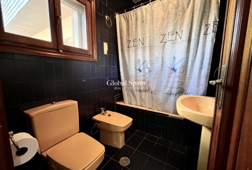 Revente - VILLA -
LA NUCÍA - Costa Blanca