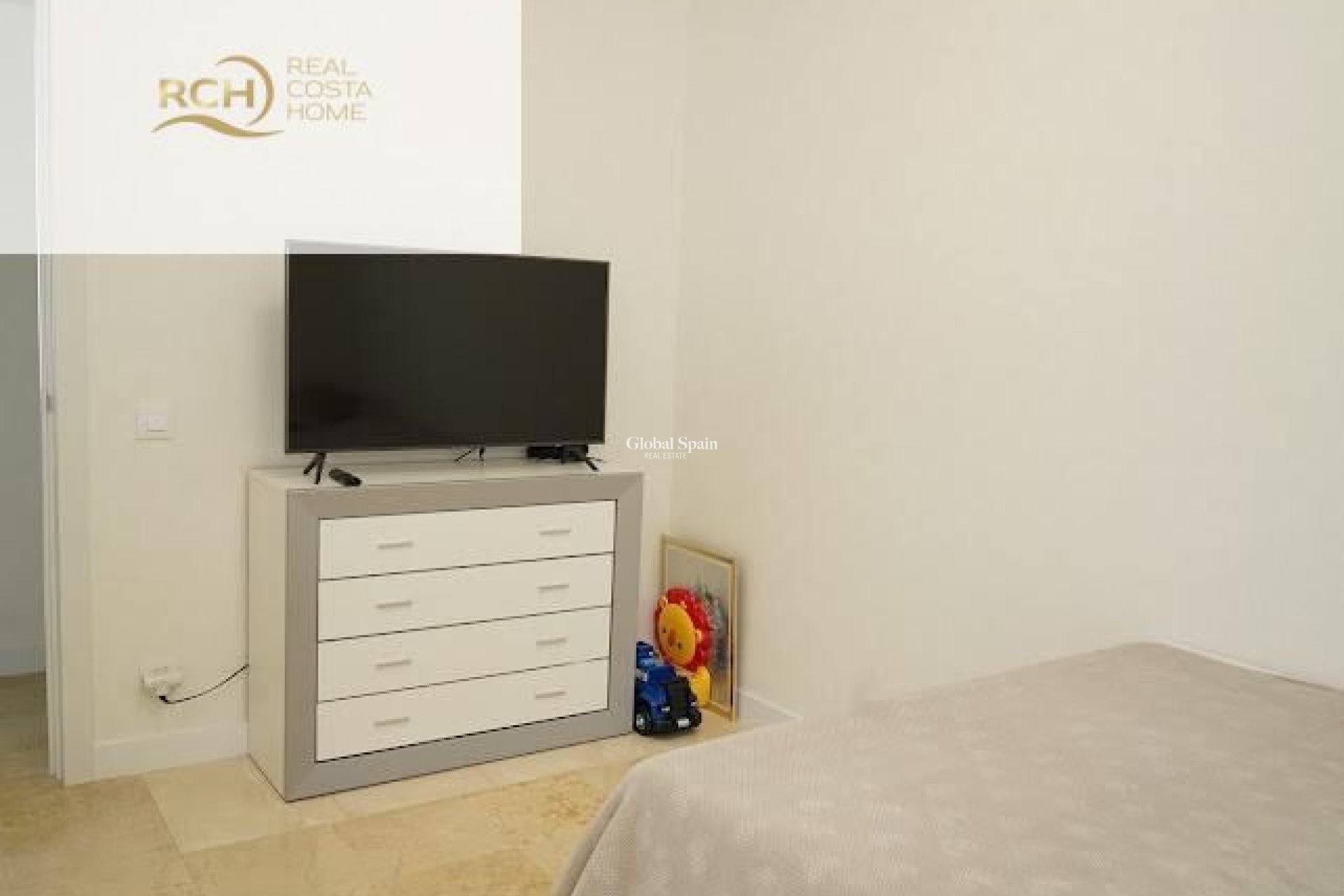 Revente - VILLA -
LA NUCÍA - Montebello - Nou Espai