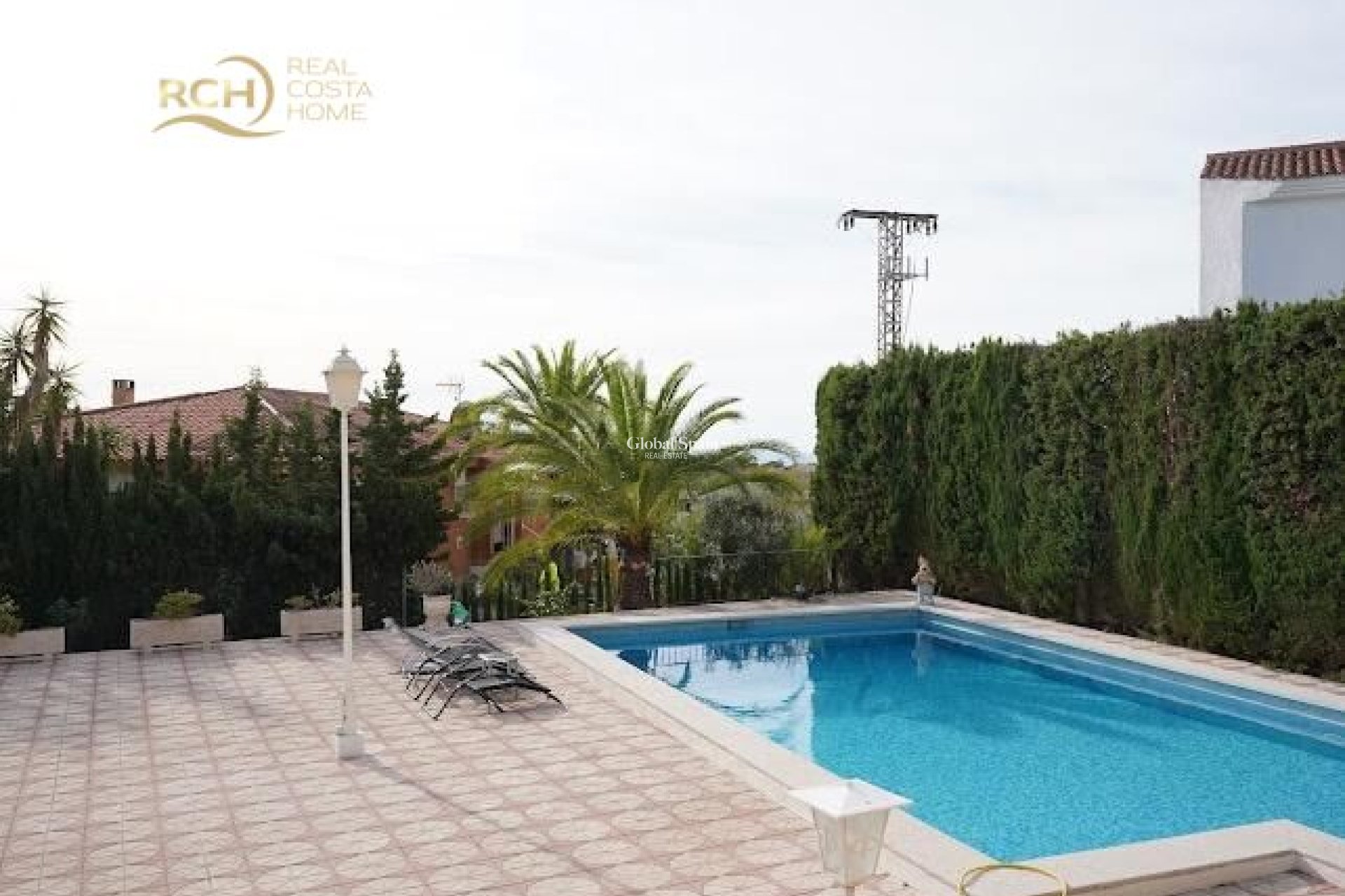 Revente - VILLA -
LA NUCÍA - Montebello - Nou Espai