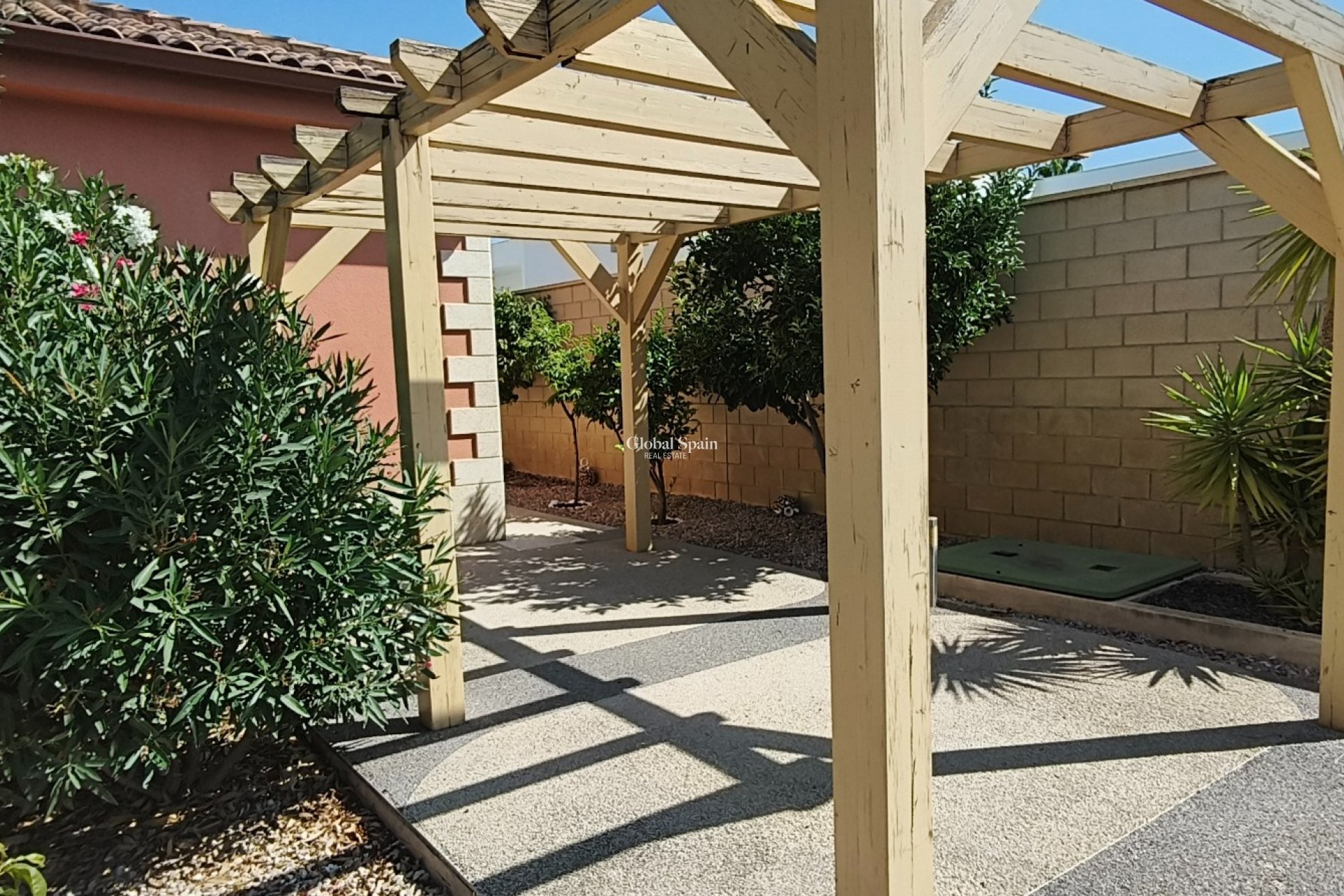 Revente - VILLA -
LA ROMANA - Inland