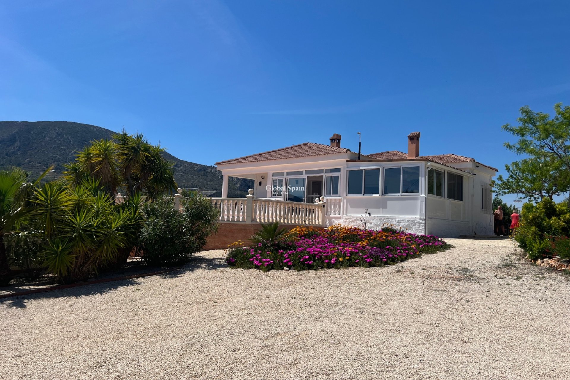 Revente - VILLA -
LA ROMANA - Inland