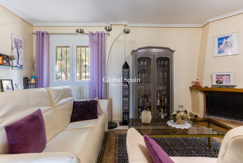 Revente - VILLA -
LA ZARZA - Inland