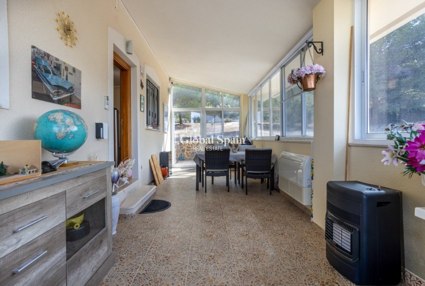 Revente - VILLA -
LA ZARZA - Inland