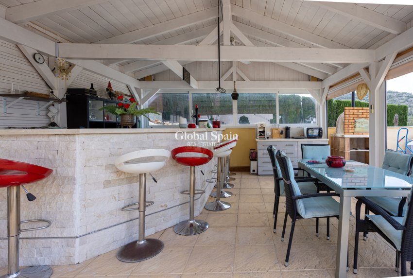 Revente - VILLA -
LA ZARZA - Inland