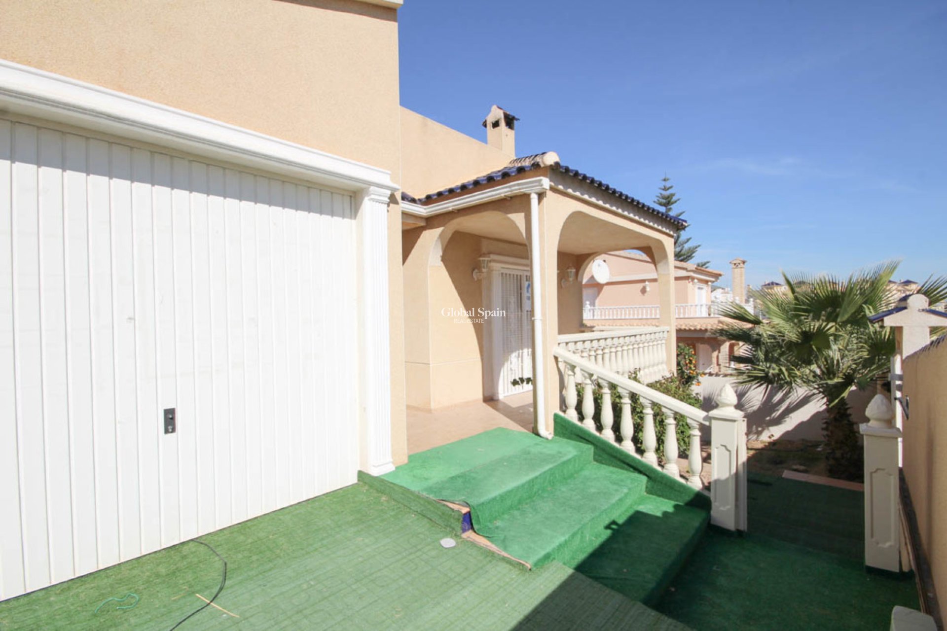 Revente - VILLA -
LA ZENIA - Costa Blanca