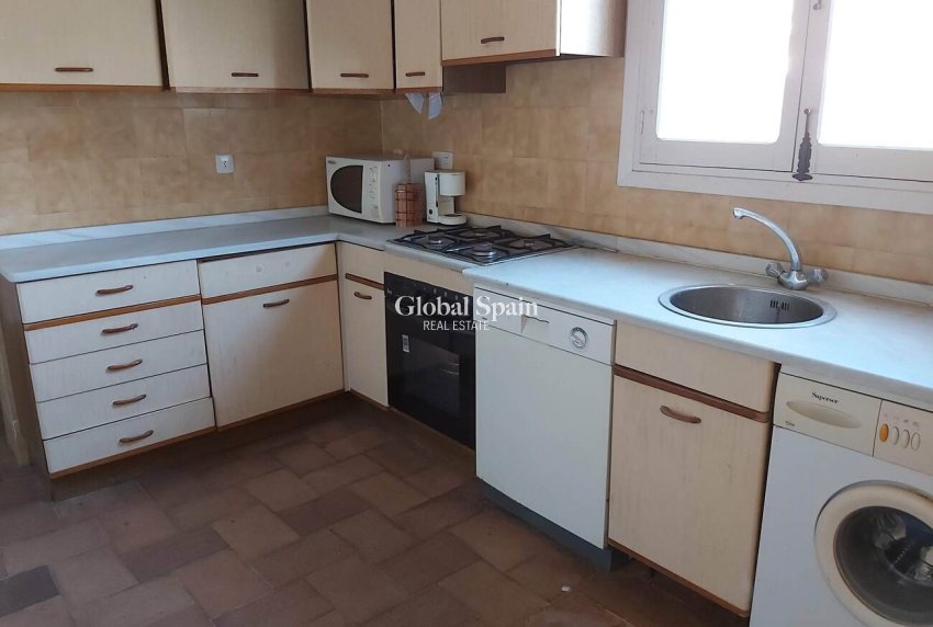 Revente - VILLA -
LA ZENIA - Costa Blanca