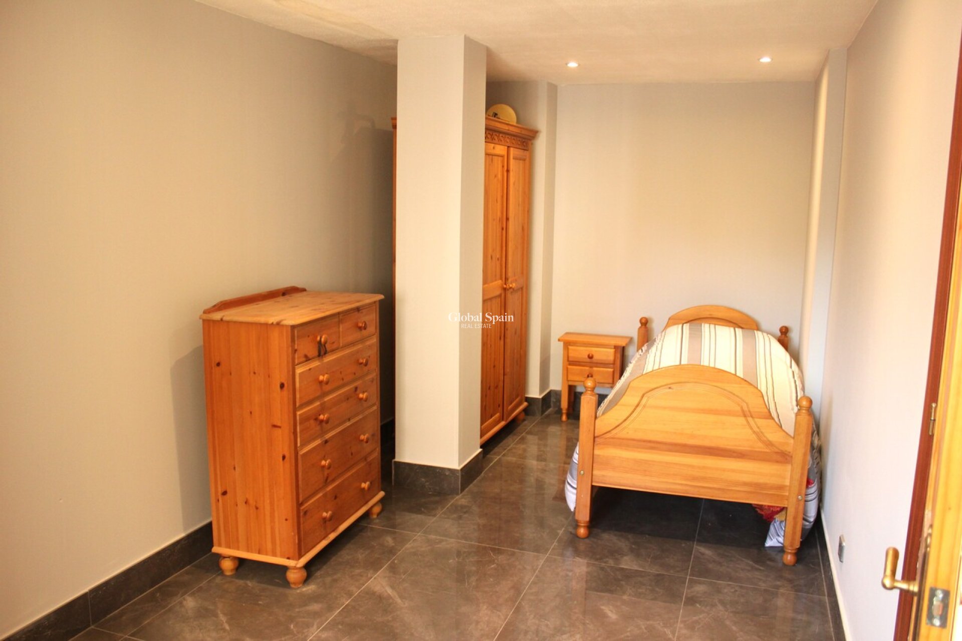 Revente - VILLA -
LA ZENIA - Costa Blanca