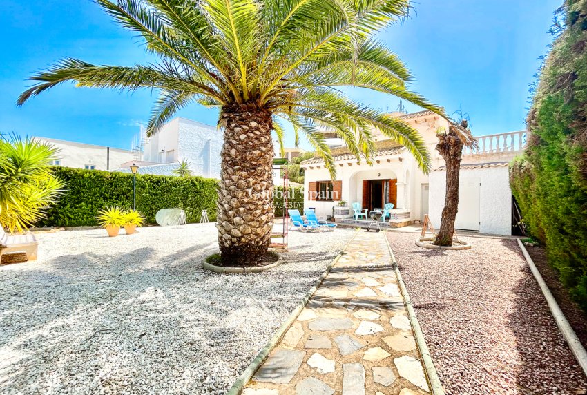 Revente - VILLA -
LA ZENIA - Costa Blanca