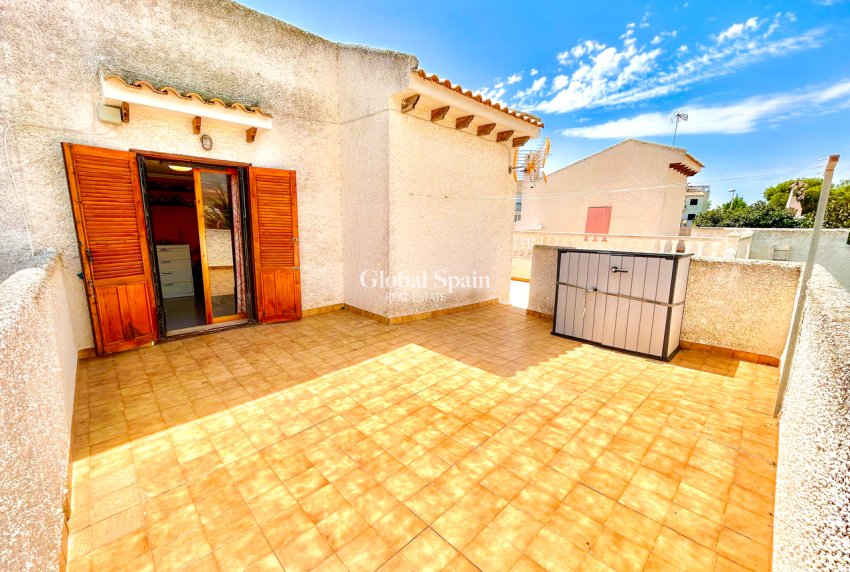 Revente - VILLA -
LA ZENIA - Costa Blanca