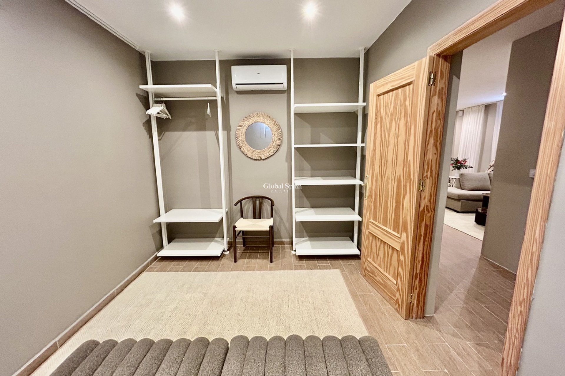 Revente - VILLA -
LA ZENIA - Costa Blanca
