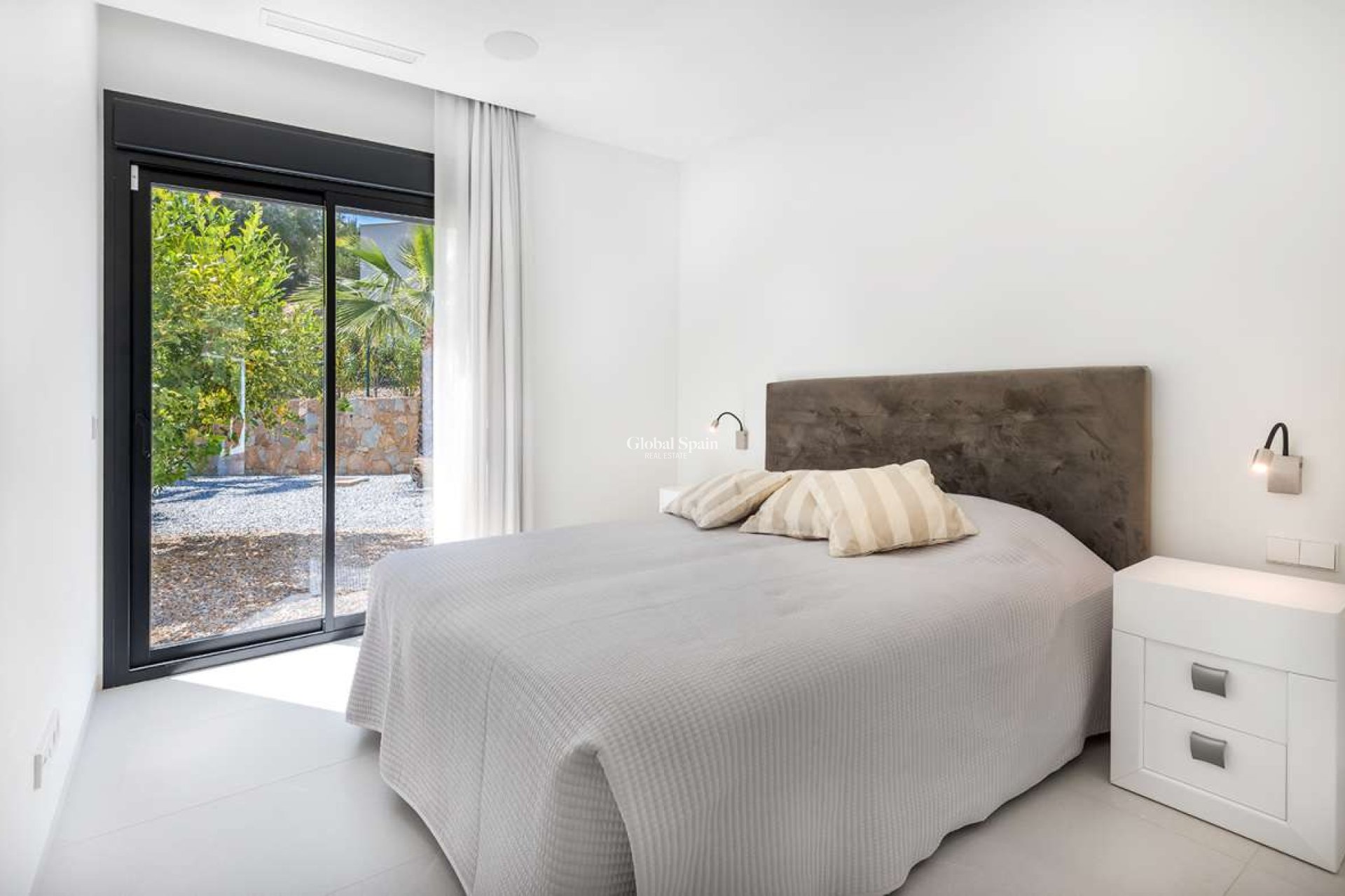 Revente - VILLA -
LAS COLINAS GOLF RESORT - Costa Blanca