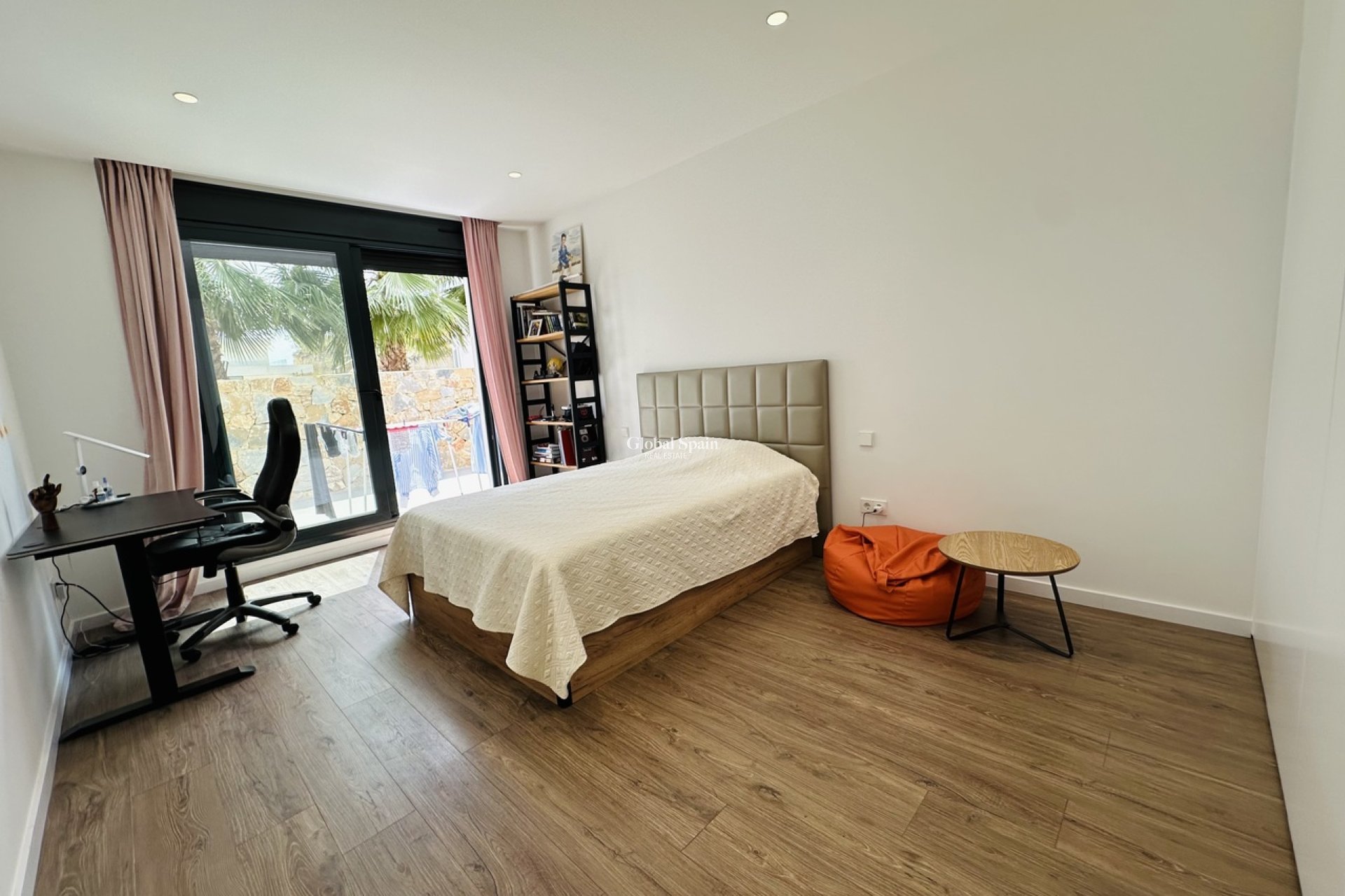 Revente - VILLA -
LAS COLINAS GOLF RESORT - Costa Blanca