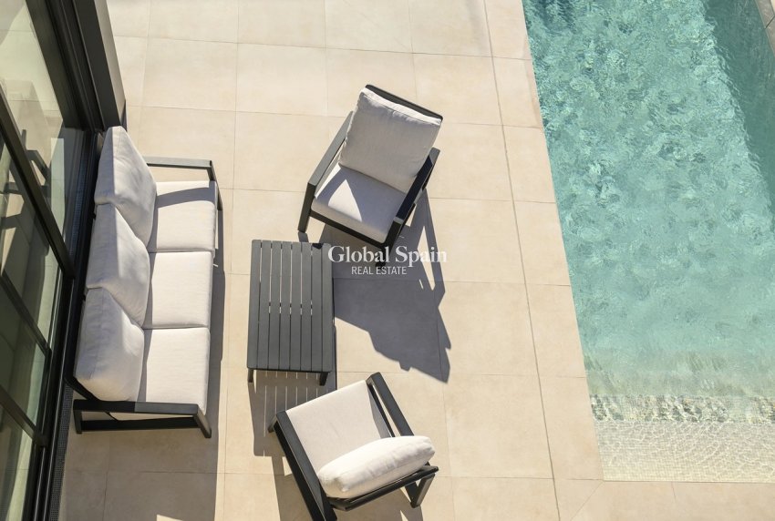 Revente - VILLA -
LAS COLINAS GOLF RESORT - Costa Blanca