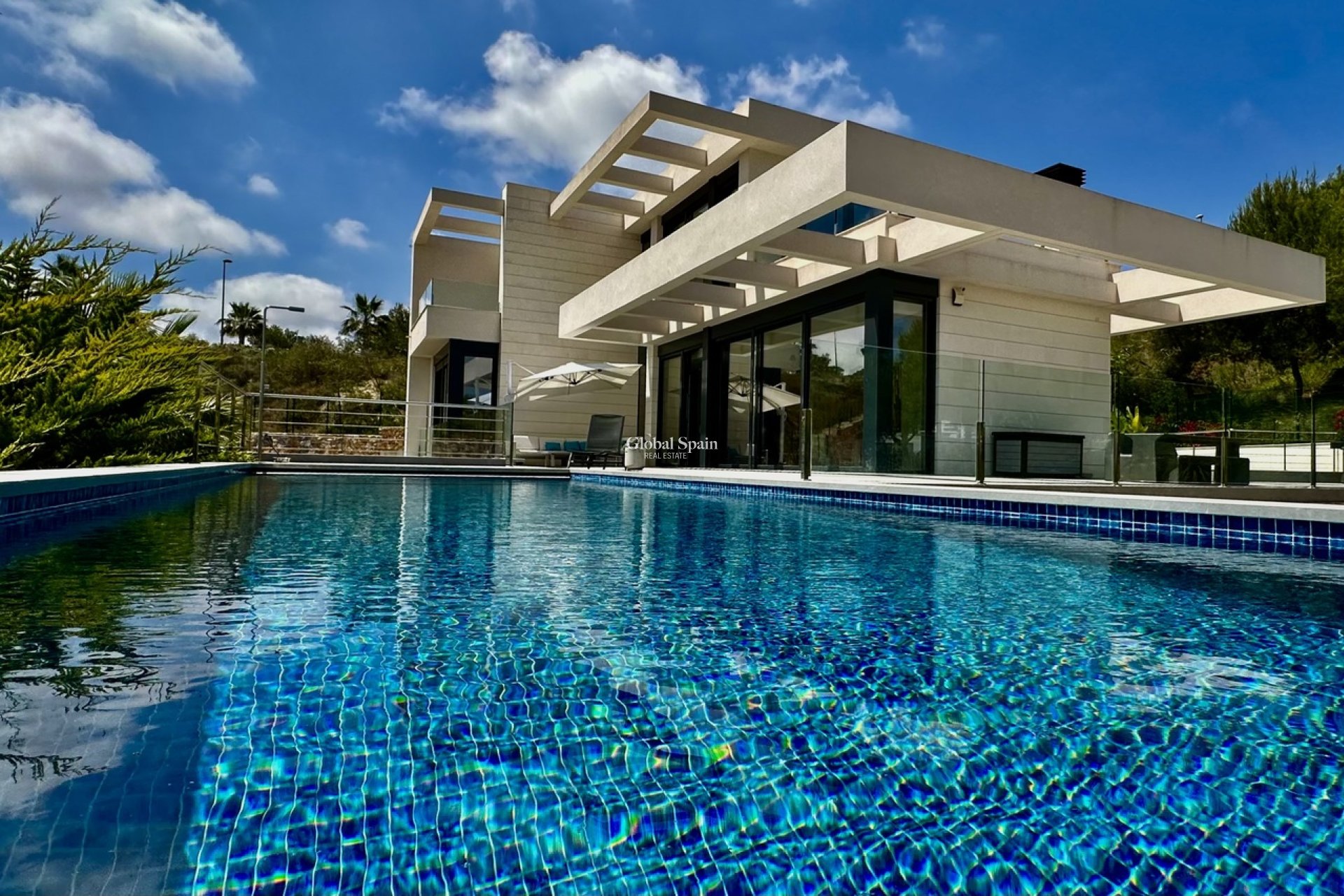Revente - VILLA -
LAS COLINAS GOLF RESORT - Costa Blanca