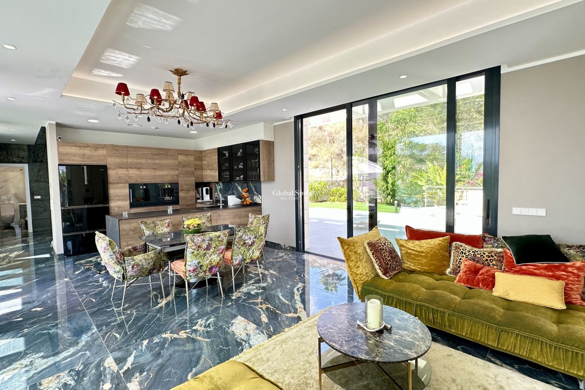 Revente - VILLA -
LAS COLINAS GOLF RESORT - Costa Blanca