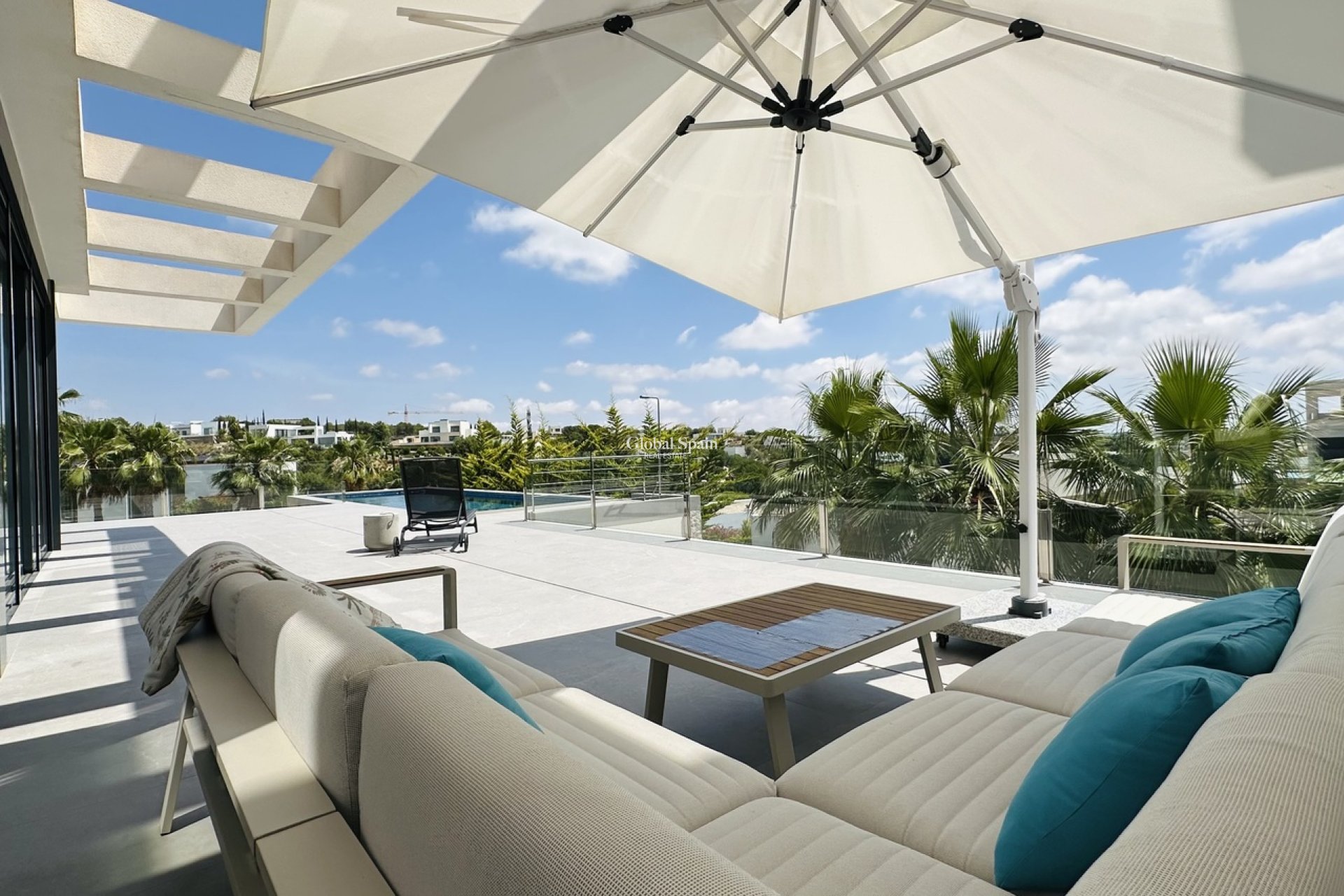Revente - VILLA -
LAS COLINAS GOLF RESORT - Costa Blanca