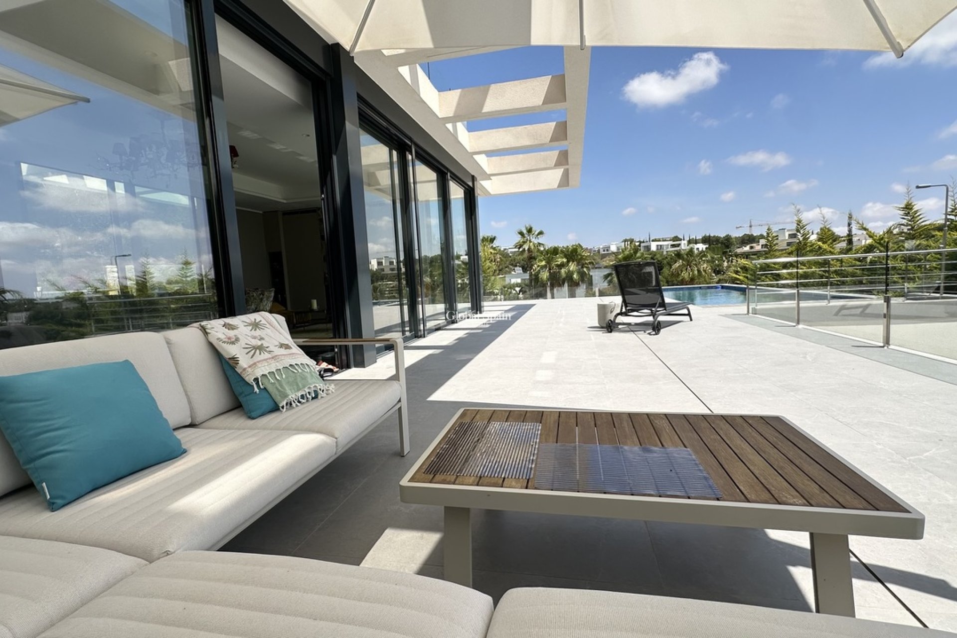 Revente - VILLA -
LAS COLINAS GOLF RESORT - Costa Blanca