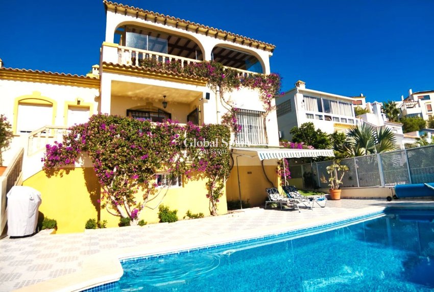Revente - VILLA -
LAS RAMBLAS GOLF - Costa Blanca