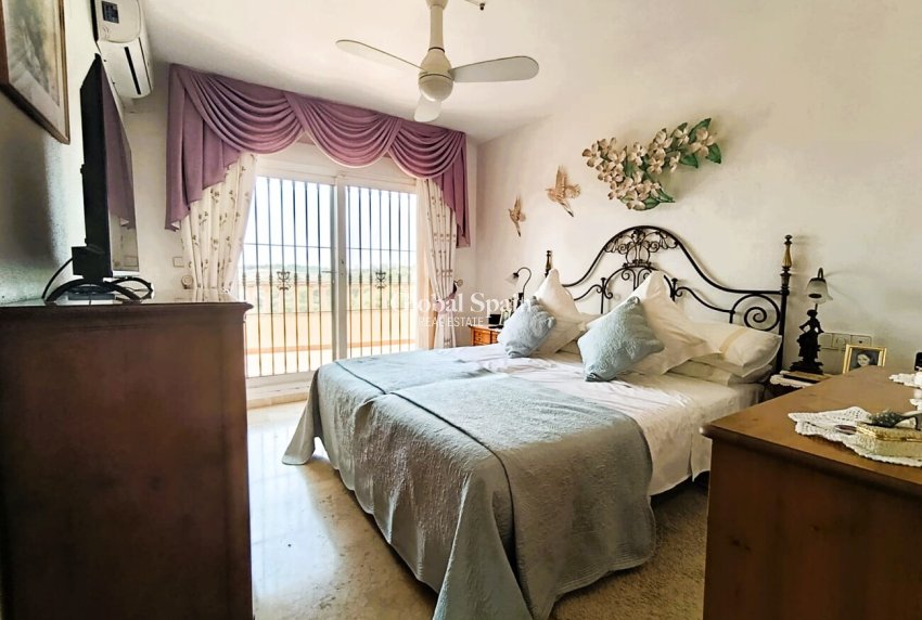 Revente - VILLA -
LAS RAMBLAS GOLF - Inland