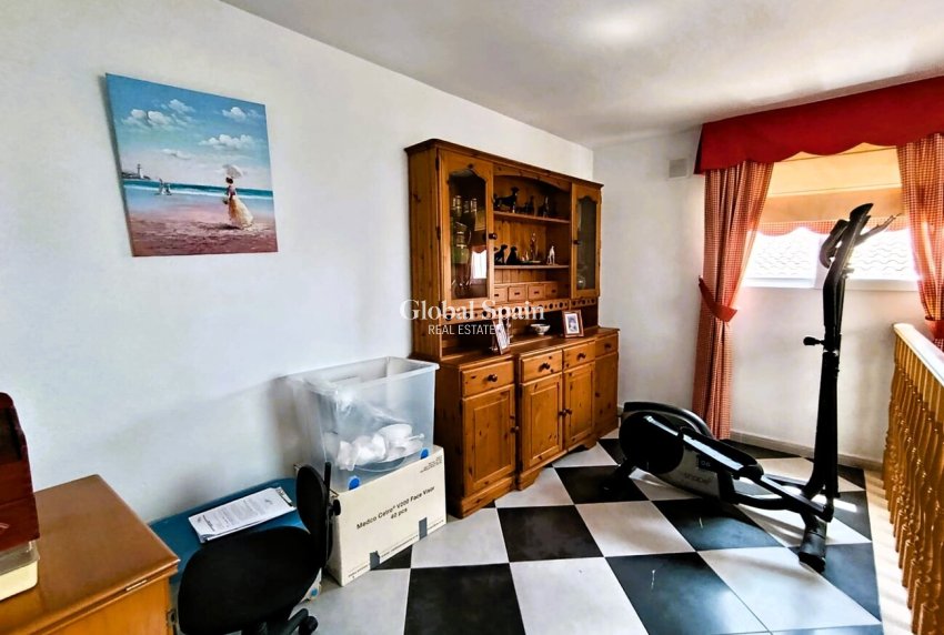 Revente - VILLA -
LAS RAMBLAS GOLF - Inland