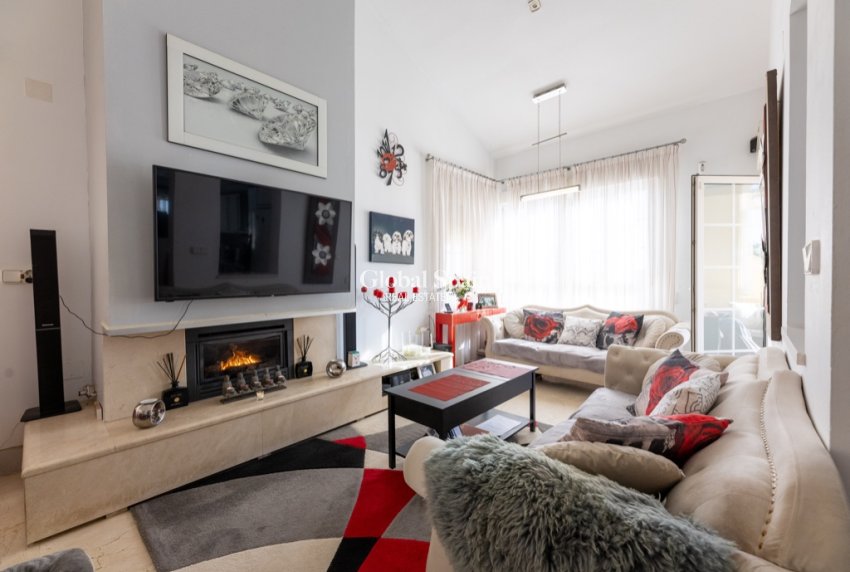 Revente - Villa -
Las Ramblas