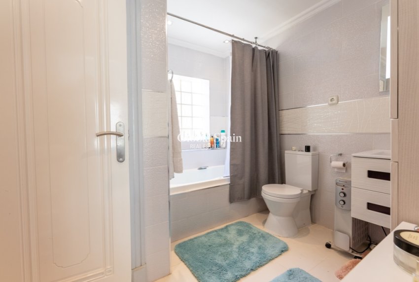 Revente - Villa -
Las Ramblas