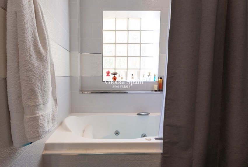 Revente - Villa -
Las Ramblas