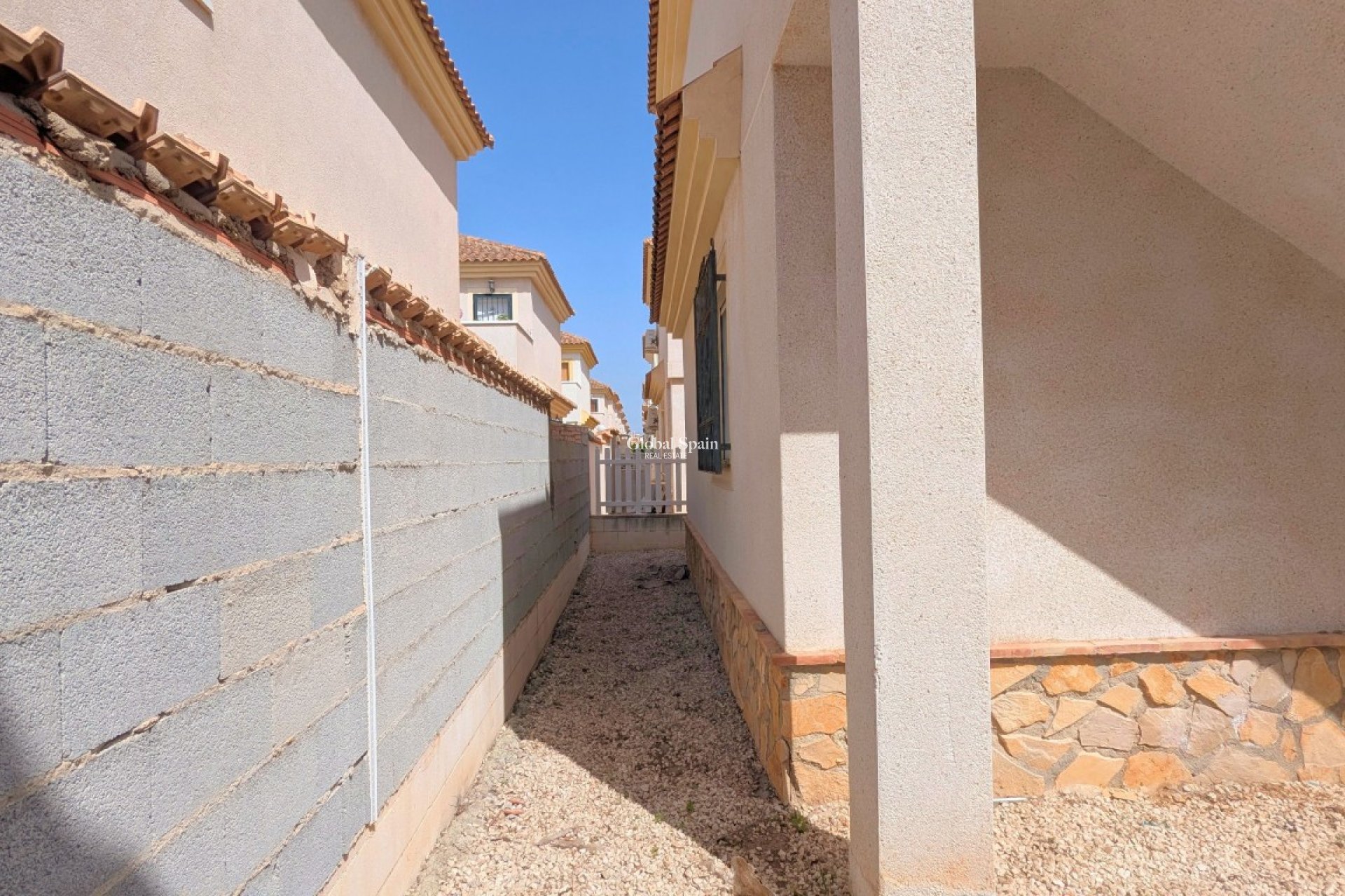 Revente - VILLA -
LO CRISPÍN - Inland
