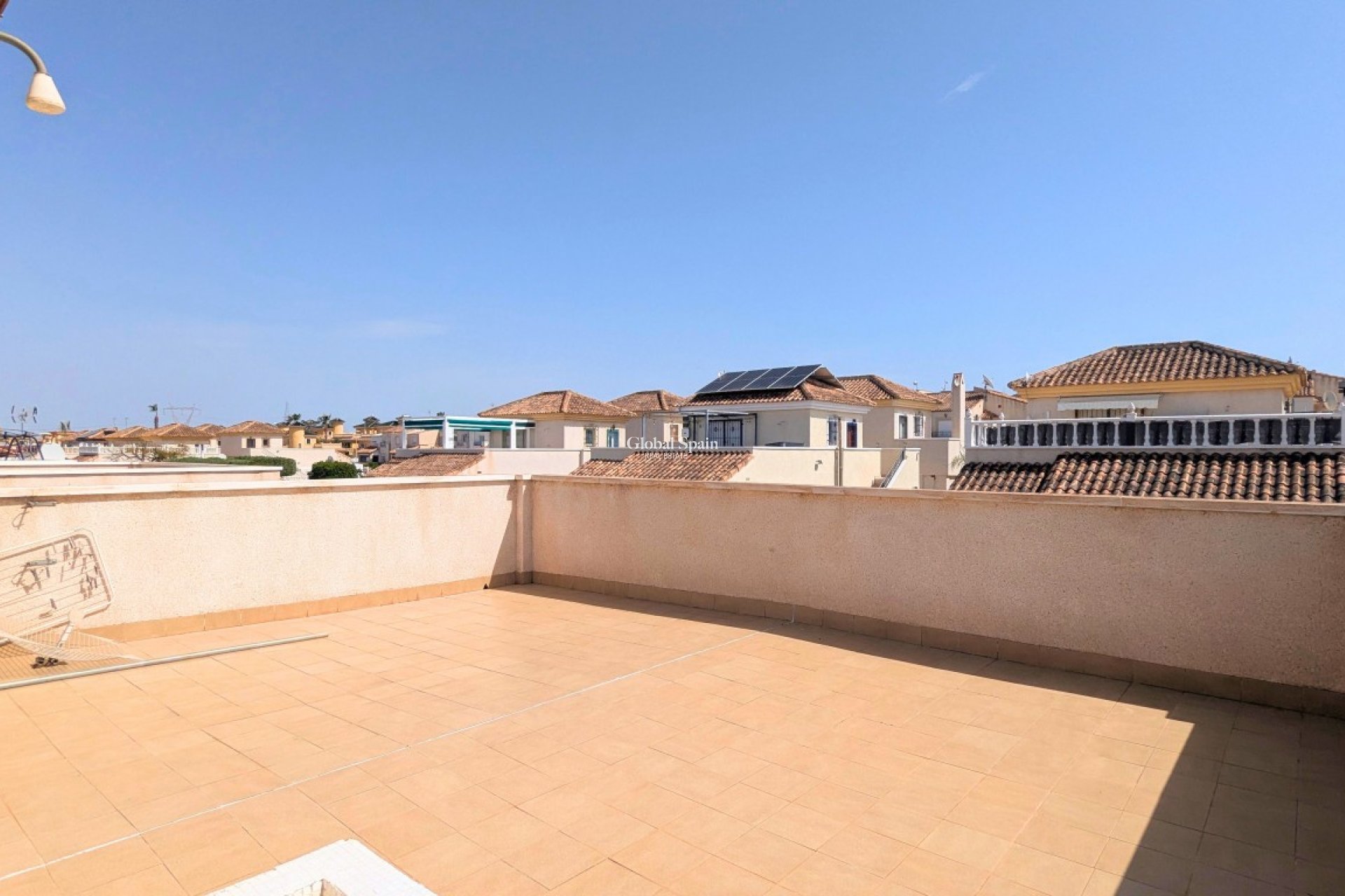 Revente - VILLA -
LO CRISPÍN - Inland