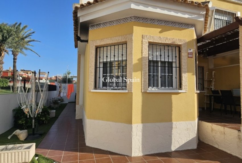 Revente - VILLA -
LO CRISPÍN - Inland