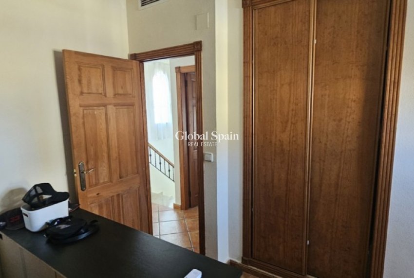 Revente - VILLA -
LO CRISPÍN - Inland