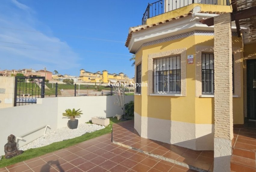 Revente - VILLA -
LO CRISPÍN - Inland