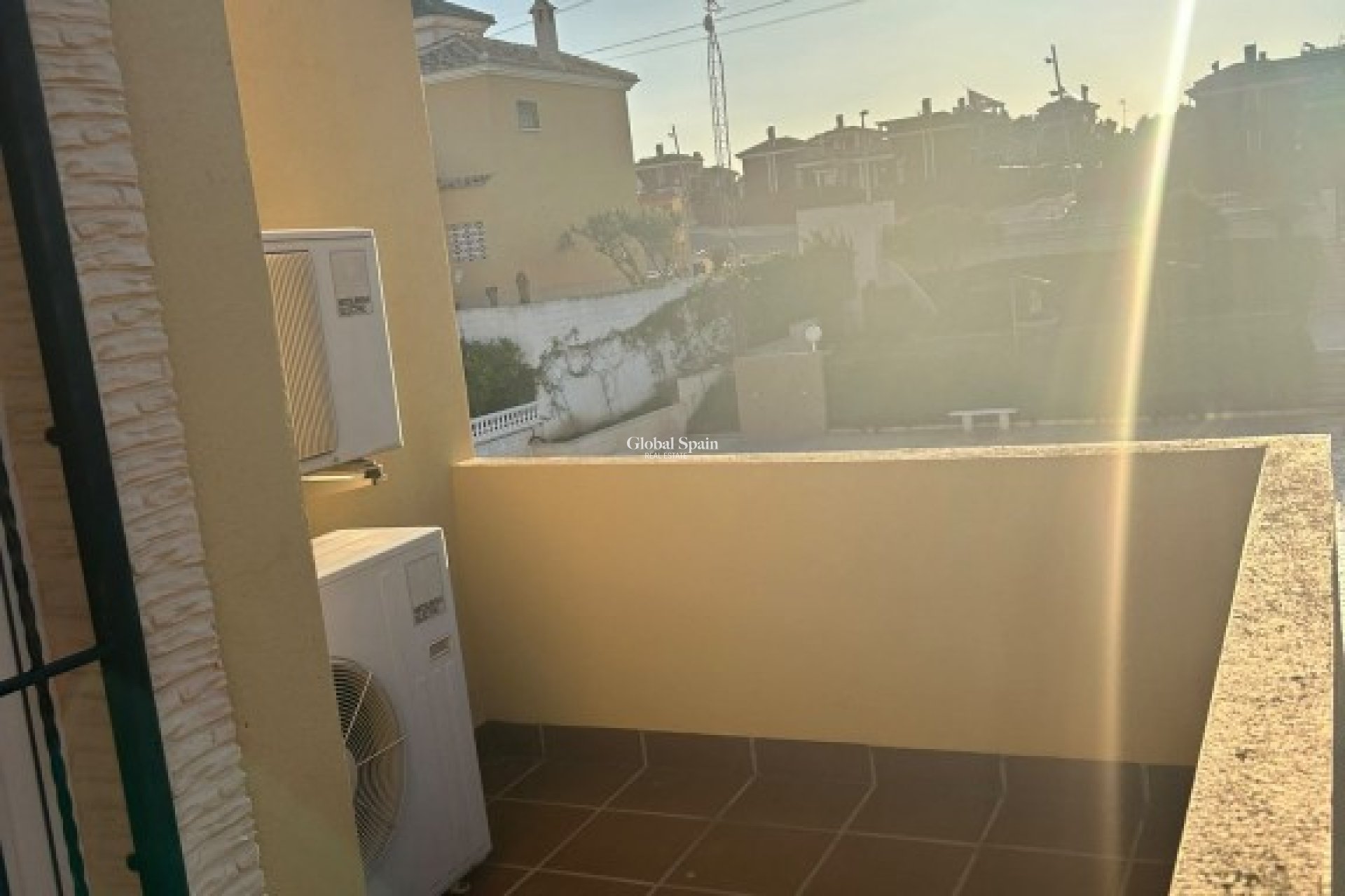 Revente - VILLA -
LO CRISPÍN - Inland