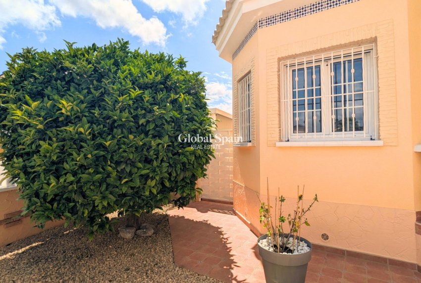 Revente - VILLA -
LO CRISPÍN - Inland