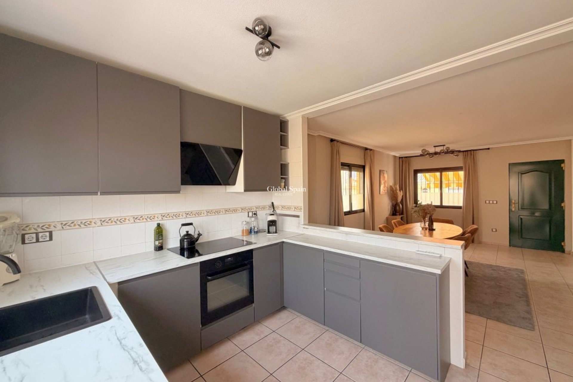 Revente - VILLA -
LO CRISPÍN - Inland