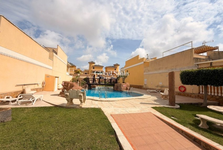 Revente - VILLA -
LO CRISPÍN - Inland