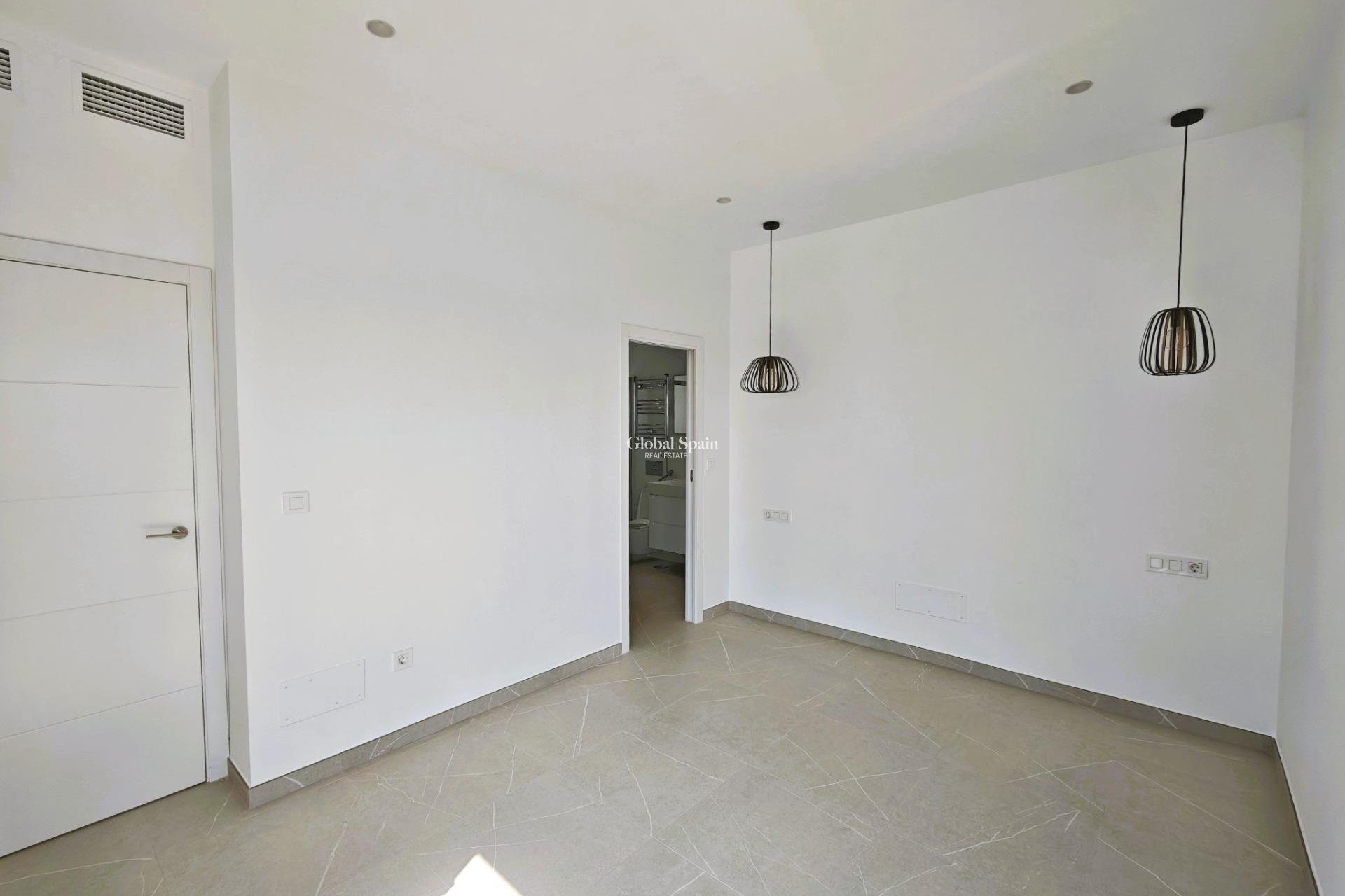 Revente - VILLA -
LOS ALCÁZARES - Dolores De Pacheco-santa Rosalía