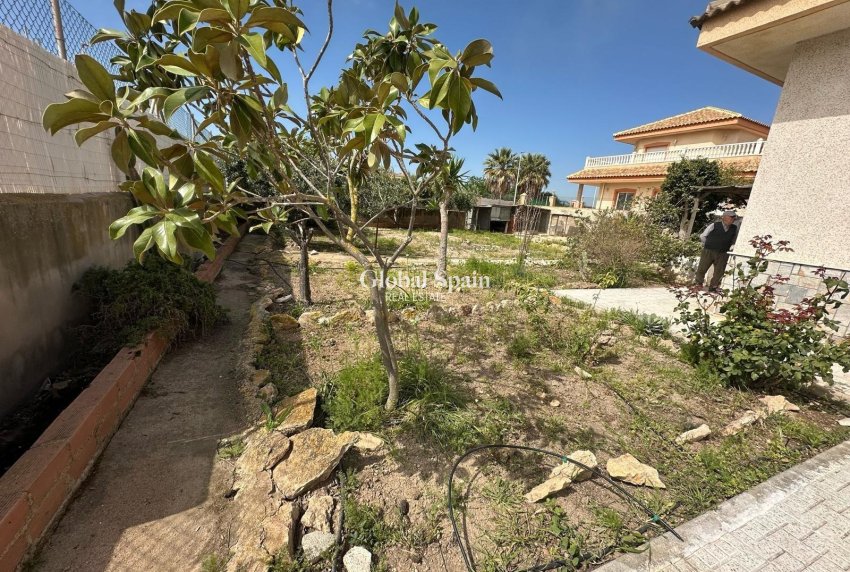 Revente - VILLA -
LOS ALCÁZARES - Las Lomas Del Rame-bahía Bella