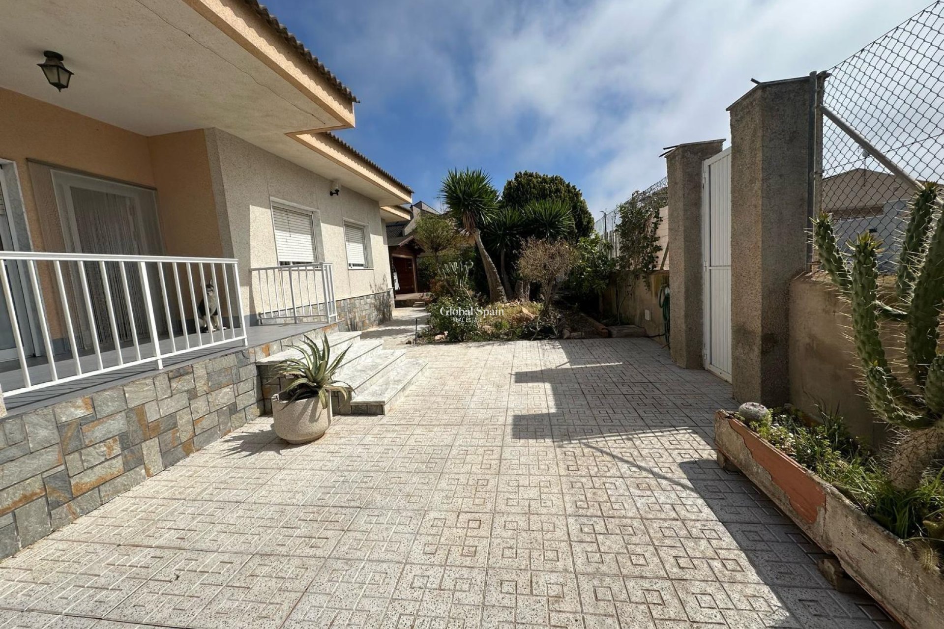 Revente - VILLA -
LOS ALCÁZARES - Las Lomas Del Rame-bahía Bella