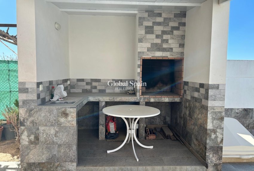 Revente - VILLA -
LOS ALCÁZARES - Las Lomas Del Rame-bahía Bella