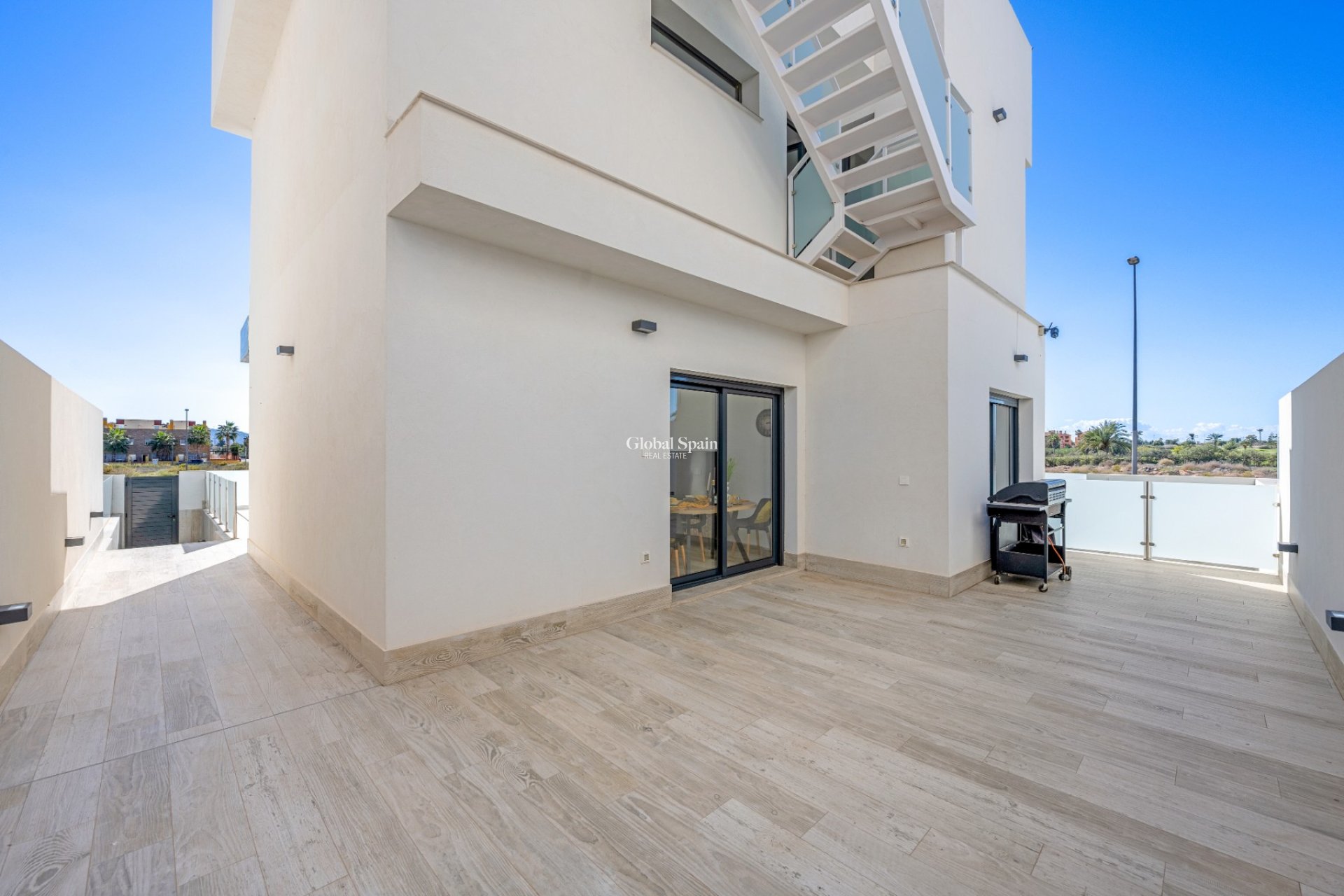 Revente - VILLA -
LOS ALCÁZARES