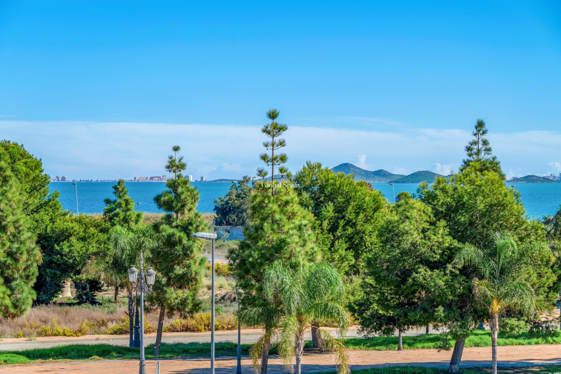 Revente - VILLA -
LOS ALCÁZARES