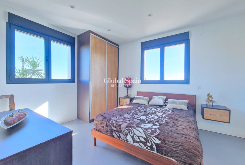 Revente - VILLA -
LOS ALCÁZARES