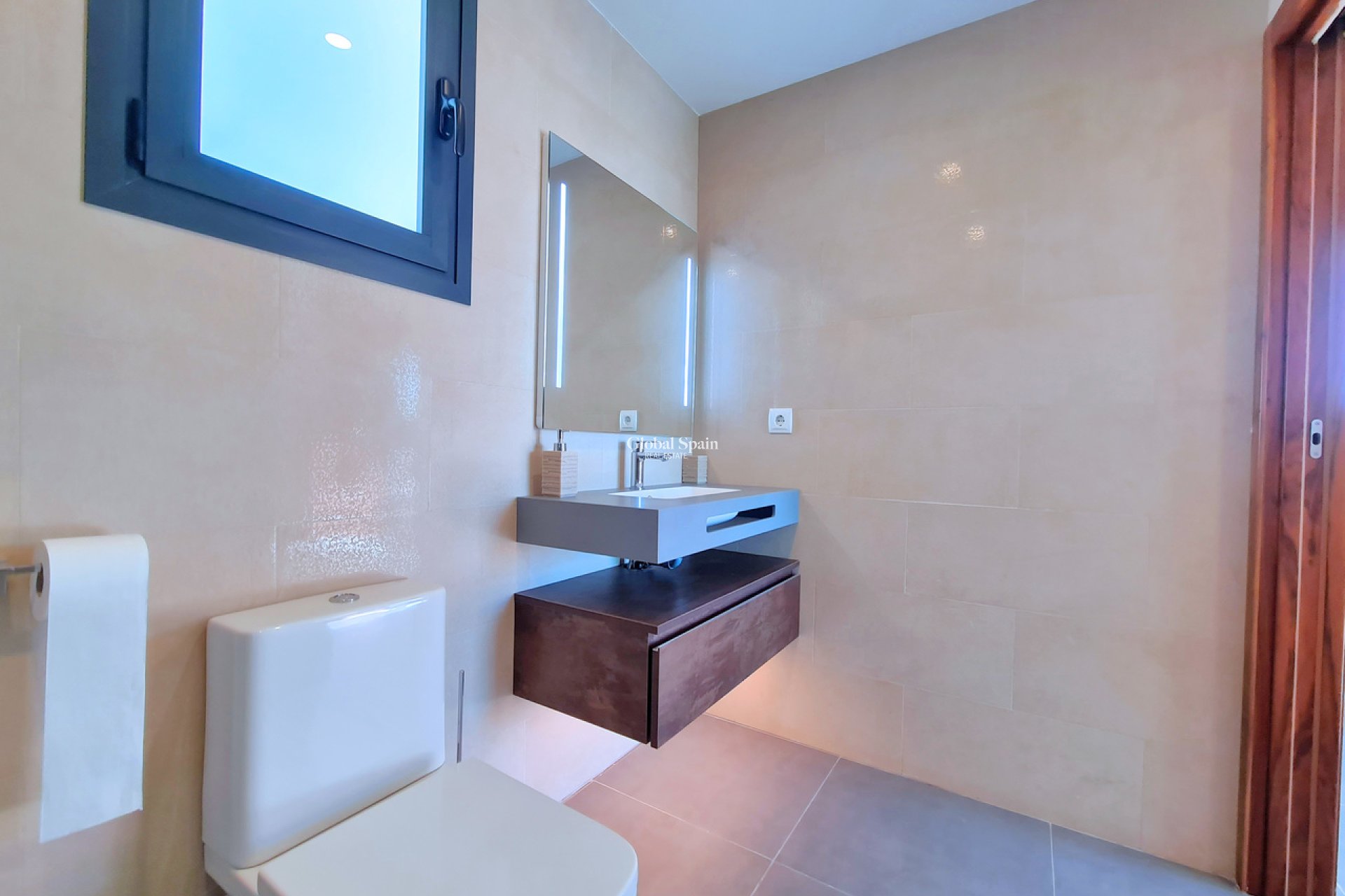Revente - VILLA -
LOS ALCÁZARES