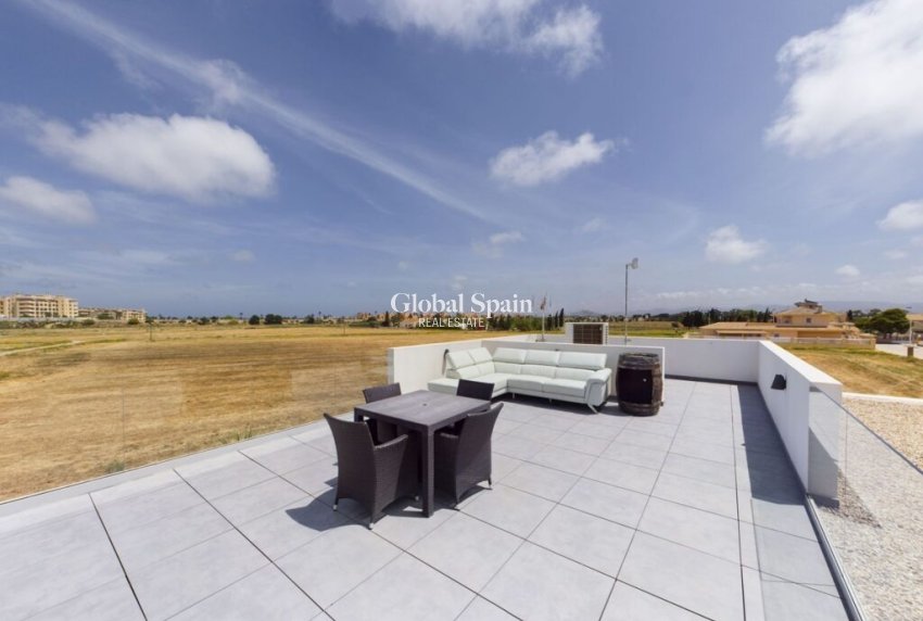 Revente - VILLA -
LOS ALCÁZARES