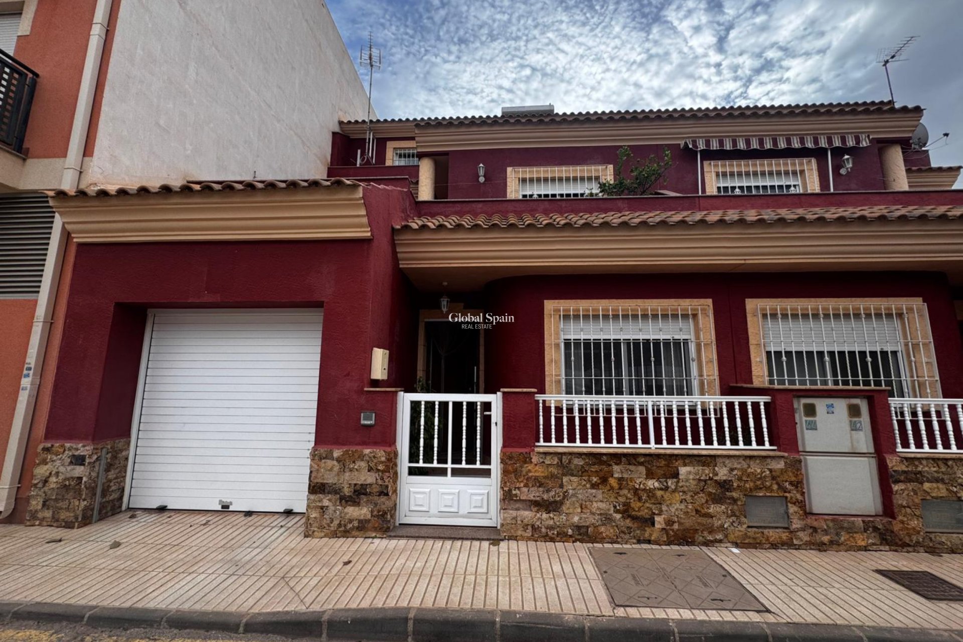Revente - VILLA -
LOS ALCÁZARES