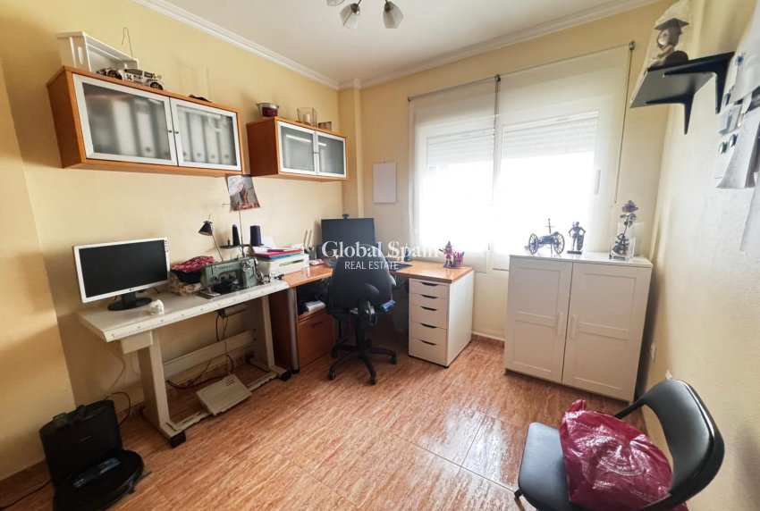 Revente - VILLA -
LOS ALCÁZARES