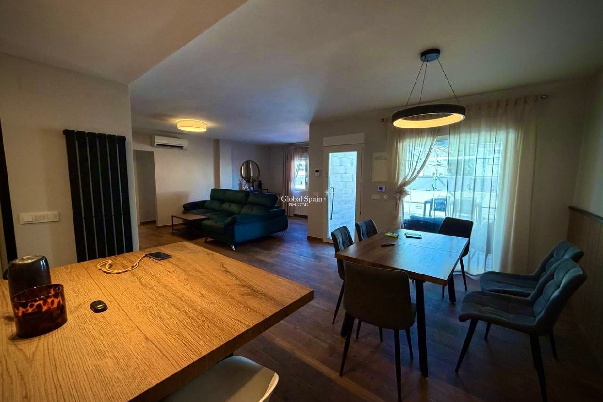 Revente - VILLA -
LOS BALCONES - LOS ALTOS - Barrio Los Balcones - Los Altos del Edén